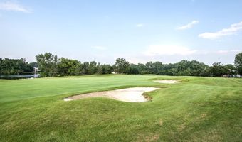 5401 Pinnacle Ct, Ann Arbor, MI 48108