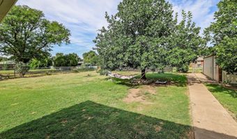311 WILKERSON Ave, Groom, TX 79039