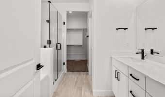 571 S Cedar Creek Dr #127, Cedar City, UT 84720