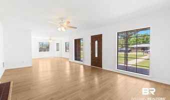 402 E Poplar St, Atmore, AL 36502