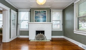 1113 State St, Alton, IL 62002