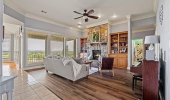 3911 Golf Course Dr, Alma, AR 72921