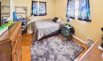 415 Redbud Dr, Ashland, KY 41102