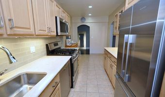 253 Garth Rd Unit 1T, Scarsdale, NY 10583