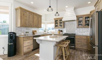 5272 Canterbury St, Chubbuck, ID 83202