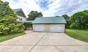141 Holcomb Spur NW, Adairsville, GA 30103