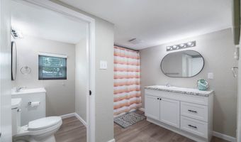 325 S Saunders St S, Aransas Pass, TX 78336