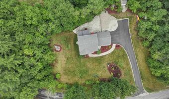 82 Pine Meadows Cir, Bennington, NH 03442