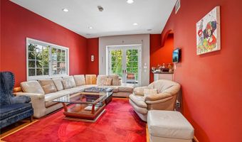 1948 N Catalina St, Los Angeles, CA 90027