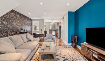 4009 LAURISTON St, Philadelphia, PA 19128