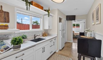 45-593 Weleweka Pl, Kaneohe, HI 96744