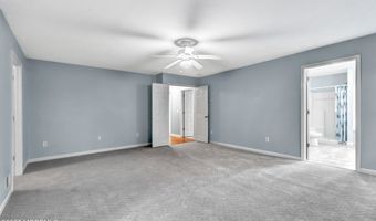 525 Barnegat Blvd, Beachwood, NJ 08722