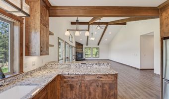 273 Paradise Valley Rd, Bonners Ferry, ID 83805