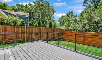 924 28TH St S, Arlington, VA 22202