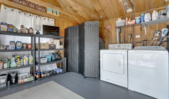 12 Maple St, Bath, ME 04530