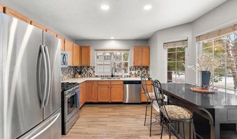 661 Abbey Mill Dr SE 41, Ada, MI 49301