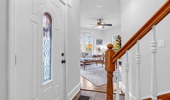 18 Middletown Ave, Atlantic Highlands, NJ 07716