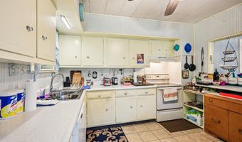 333 E WEYMOUTH Rd, Vineland, NJ 08360