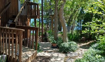 76 Lakeview Cir, Alma, KS 66401