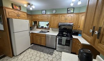 1420 Collinstown Rd, Appleton, ME 04862