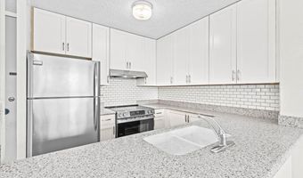 98-410 Koauka Loop 2G, Aiea, HI 96701