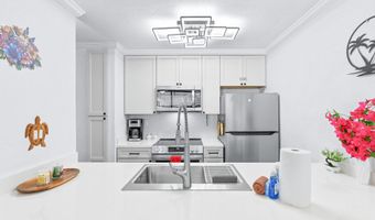 75-5888 ALII Dr B2, Kailua Kona, HI 96740