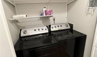 1102 Defoors Lndg NW, Atlanta, GA 30318