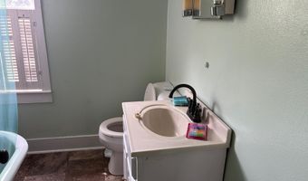 1021 Main St, Ackley, IA 50601