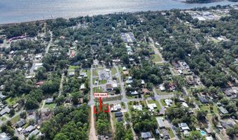 219 Fred Meyer St, Apalachicola, FL 32320