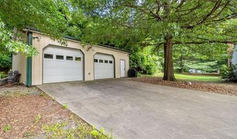 15 ORIOLE Ln, Reading, PA 19606