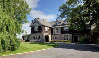 127 Harrison Ave 7, Newport, RI 02840