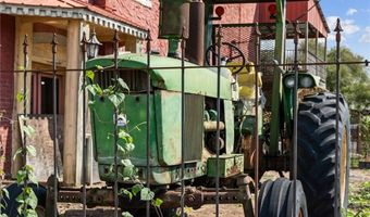 115 S Main St, Adairsville, GA 30103