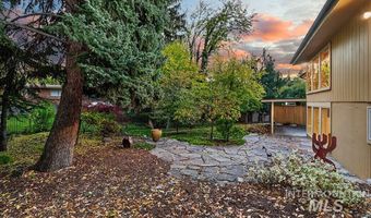 2812 N Heather Pl, Boise, ID 83702