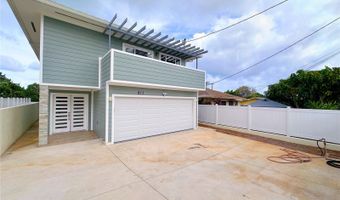 811 20th Ave, Honolulu, HI 96816