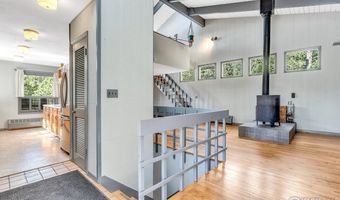 5566 Sugarloaf Rd, Boulder, CO 80302