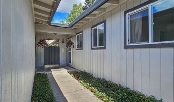 20175 SW CLARION St, Beaverton, OR 97003
