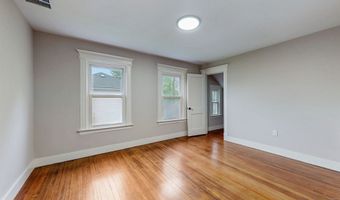 49 Gilbert Ave, Bloomfield, CT 06002