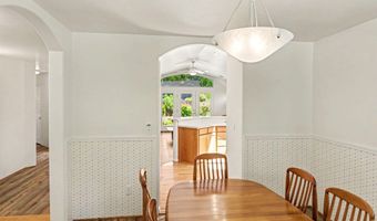 426 Parkside Dr, Ashland, OR 97520
