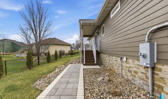 1500 E Birch St, Brandon, SD 57005