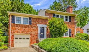 7607 MARYKNOLL Ave, Bethesda, MD 20817