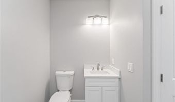 10 Sherwood Ave, North Providence, RI 02911