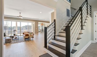 7527 Ladys Secret Ln, Awendaw, SC 29429