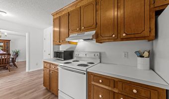 918 Circle Dr, Angier, NC 27501