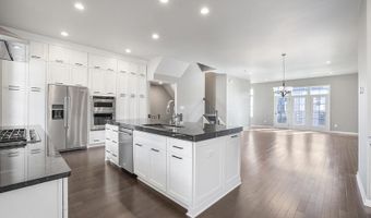 22170 PENELOPE HEIGHTS Ter, Ashburn, VA 20148