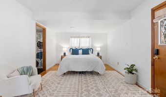 22 Jarrett St, Asheville, NC 28806