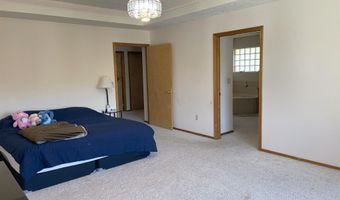 1913 Wayside Ln, Ava, MO 65608