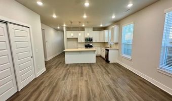3909 SW Pecan Cir, Bentonville, AR 72713