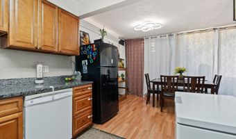 1832 METZEROTT 303, Adelphi, MD 20783