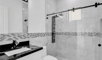 2221 Robert, Alva, FL 33920