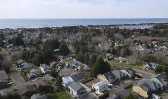 126 N Ocean Ave, Rockaway Beach, OR 97136